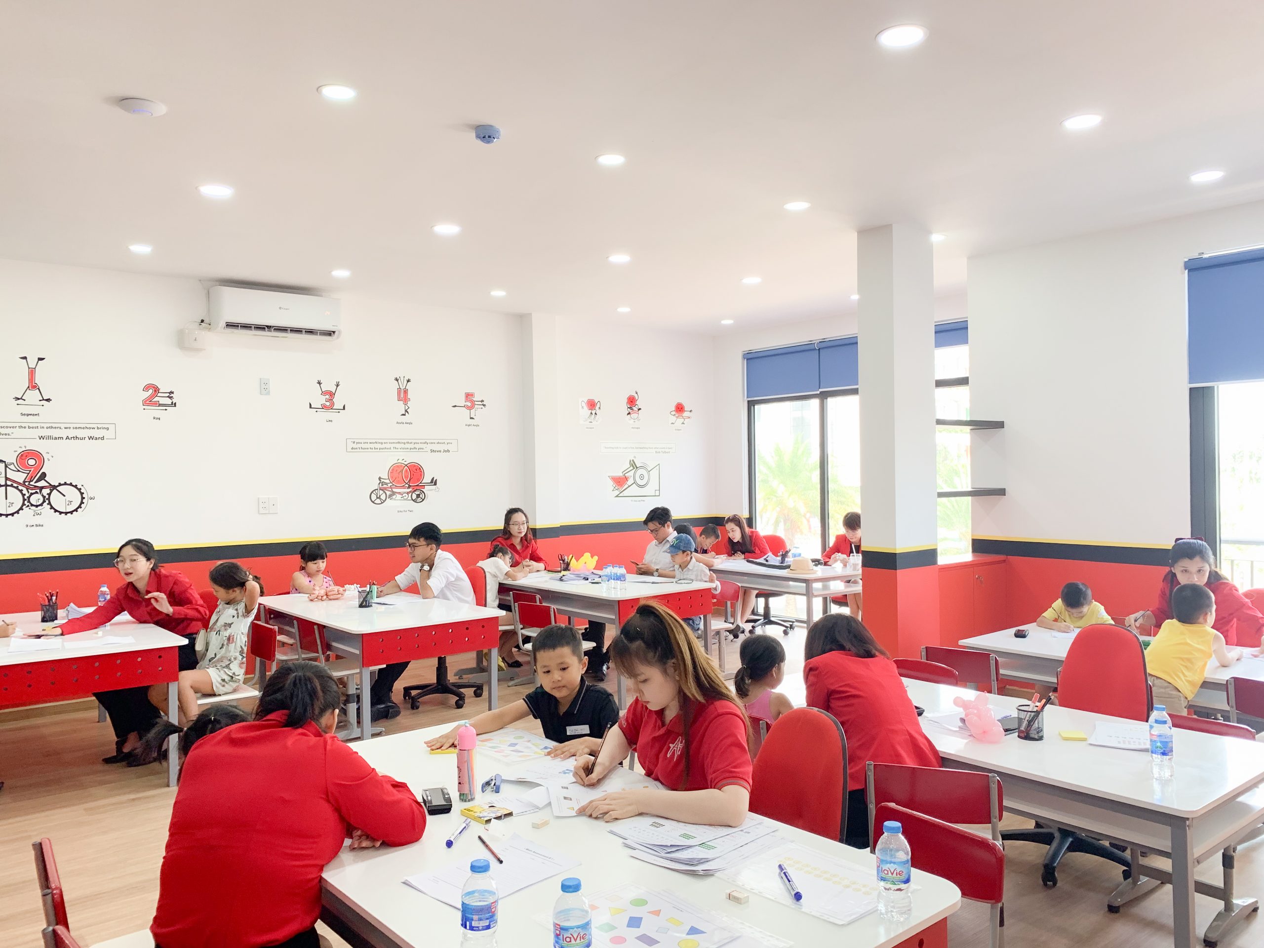 Lớp học trung tâm Toán Tư duy Mathnasium Vinhomes Grand Park