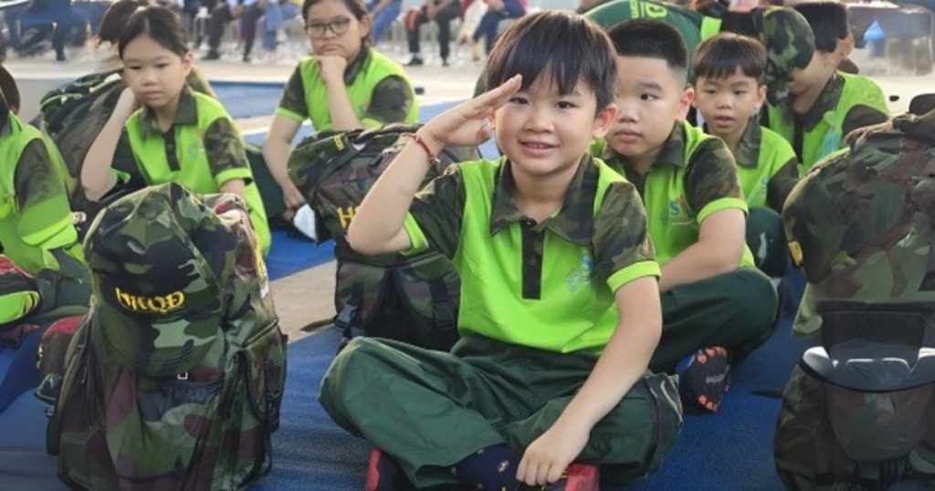 Trại hè "Chiến sĩ tí hon" được thiết kế đặc biệt cho trẻ từ 7 đến 11 tuổi