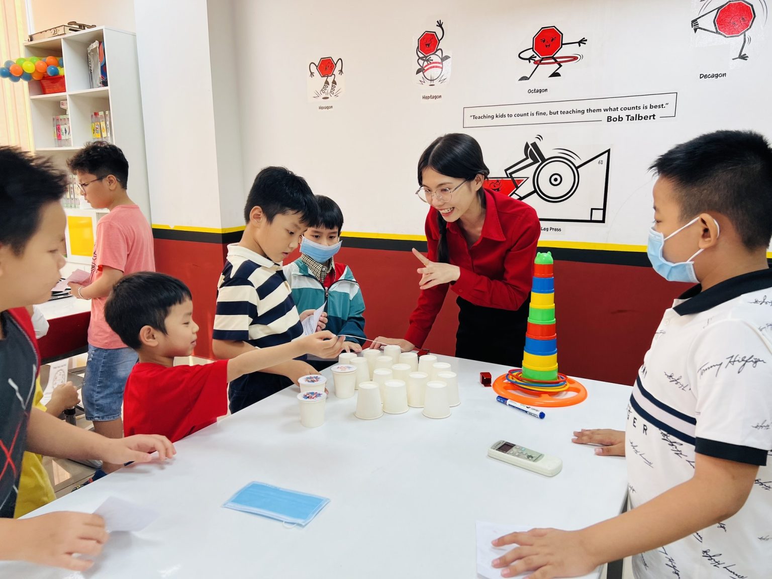 Mathnasium Việt Nam hân hoan chào đón ngày hội Toán học Quốc tế - Pi ...