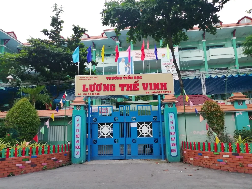 tieu-hoc-luong-the-vinh-quan-1-tphcm